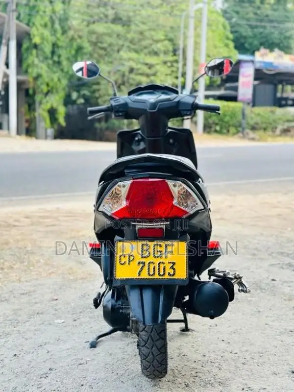 Honda Dio 2018 Motorbike (Used)
