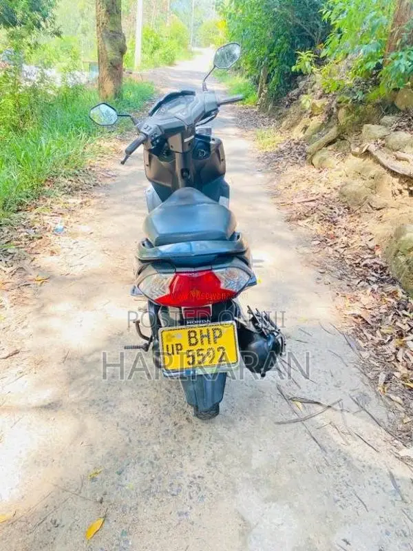 Honda Dio Dx 2019 Motorbike (Used)