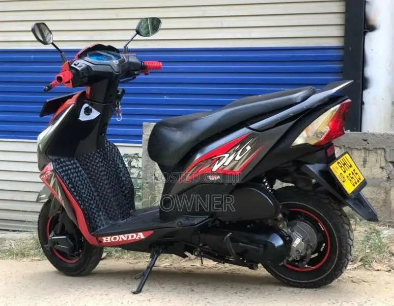 Honda Dio 2019 Motorbike (Used)
