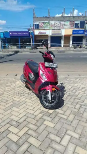 Hero Maestro Edge 2017 Motorbike (Used)