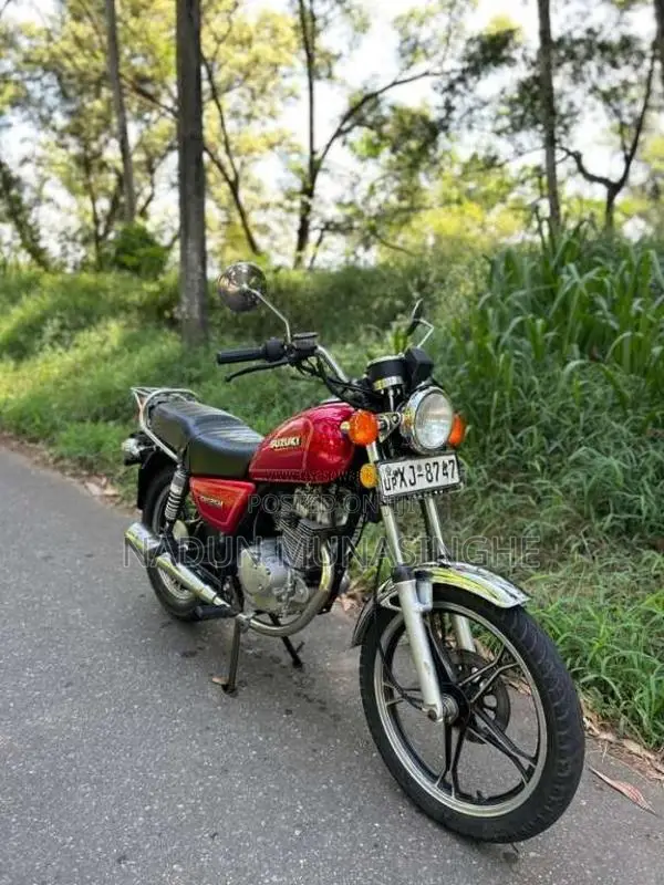 Suzuki GN125H 2012 Motorbike (Used)