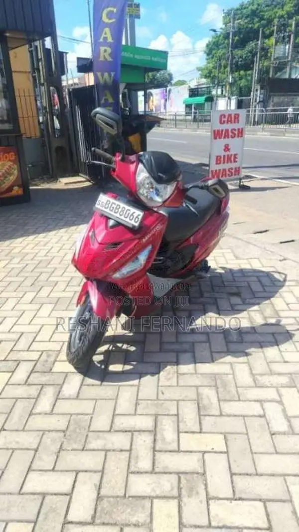 Hero Maestro Edge 2017 Motorbike (Used)