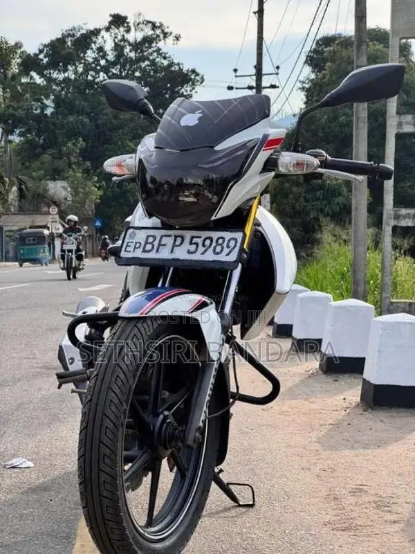 TVS Apache 160 2016 Motorbike (Used)