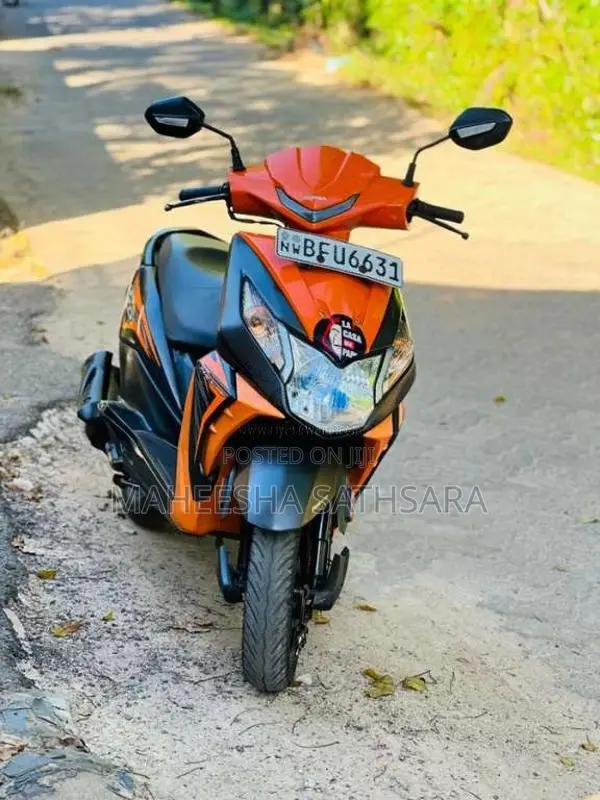 Honda Dio 2017 Motorbike (Used)