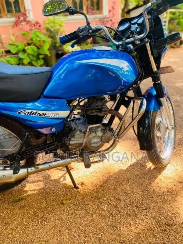 Bajaj Caliber 2004 Motorbike (Used)