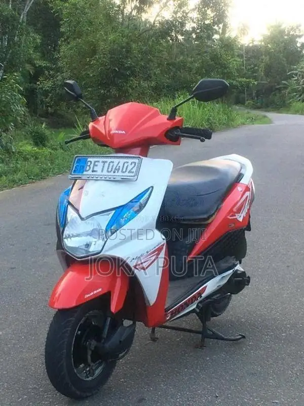 Honda Dio 2016 Motorbike (Used)