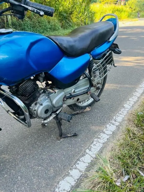 TVS VICTOR 2004 Motorbike (Used)