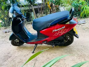 Hero Pleasure 2012 Motorbike (Used)