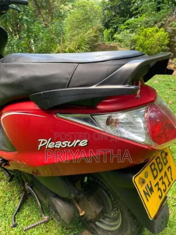 Hero Pleasure 2014 Motorbike (Used)