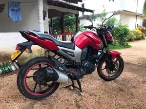 Yamaha FZ 2010 Motorbike (Used)