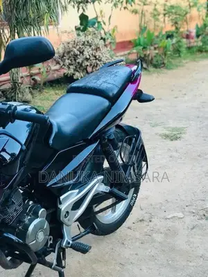 Bajaj Pulsar 2011 Motorbike (Used)