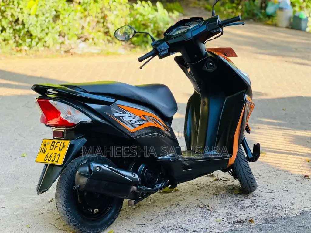 Honda Dio 2017 Motorbike (Used)