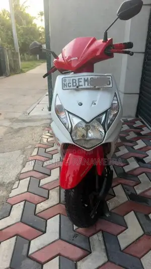 Honda Dio 2016 Motorbike (Used)