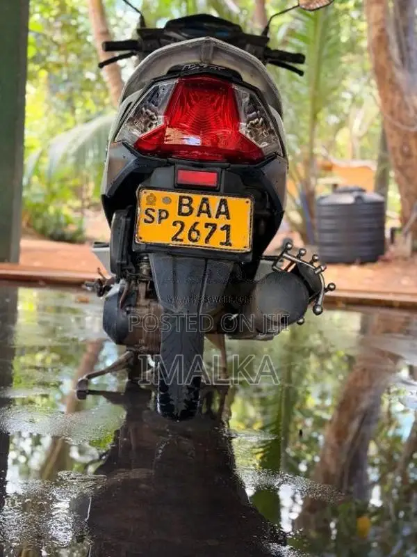 Honda Dio 2013 Motorbike (Used)