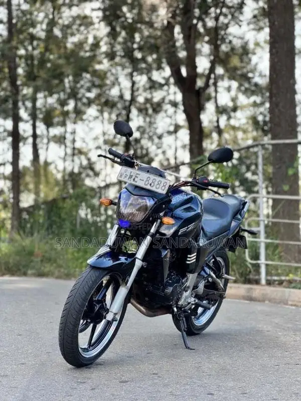 Yamaha FZ 2011 Motorbike (Used)