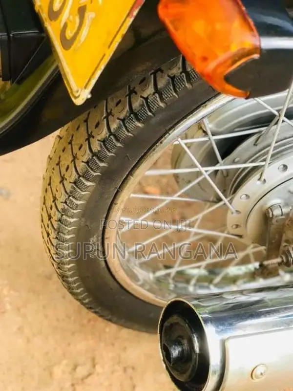 Bajaj Caliber 2004 Motorbike (Used)
