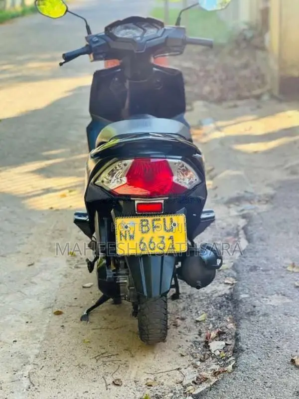 Honda Dio 2017 Motorbike (Used)