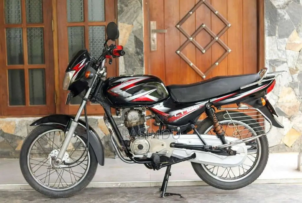 Bajaj CT-100 2008 Motorbike (Used)