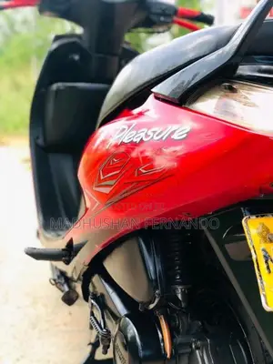 Hero Pleasure 2013 Motorbike (Used)