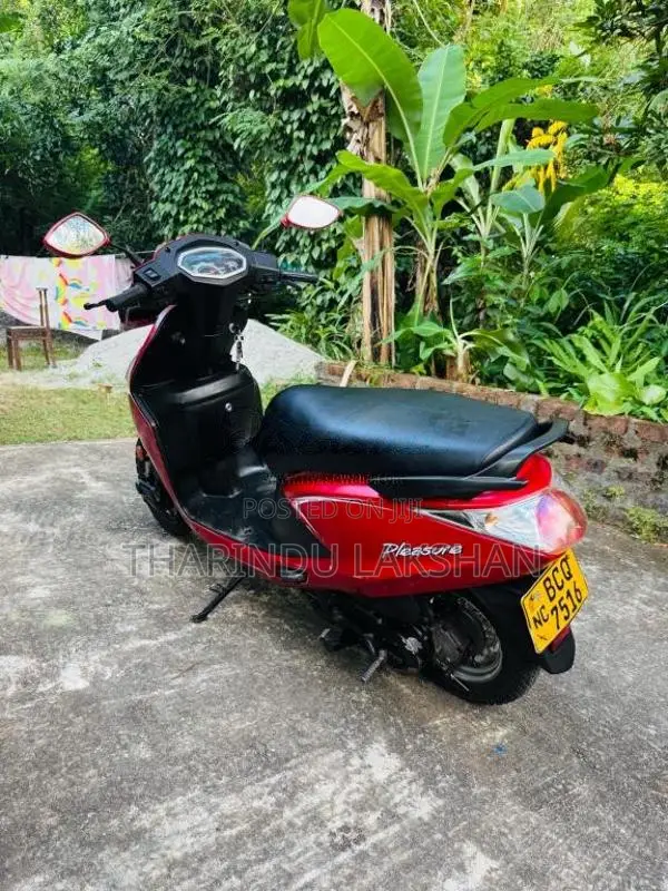 Hero Pleasure 2015 Motorbike (Used)
