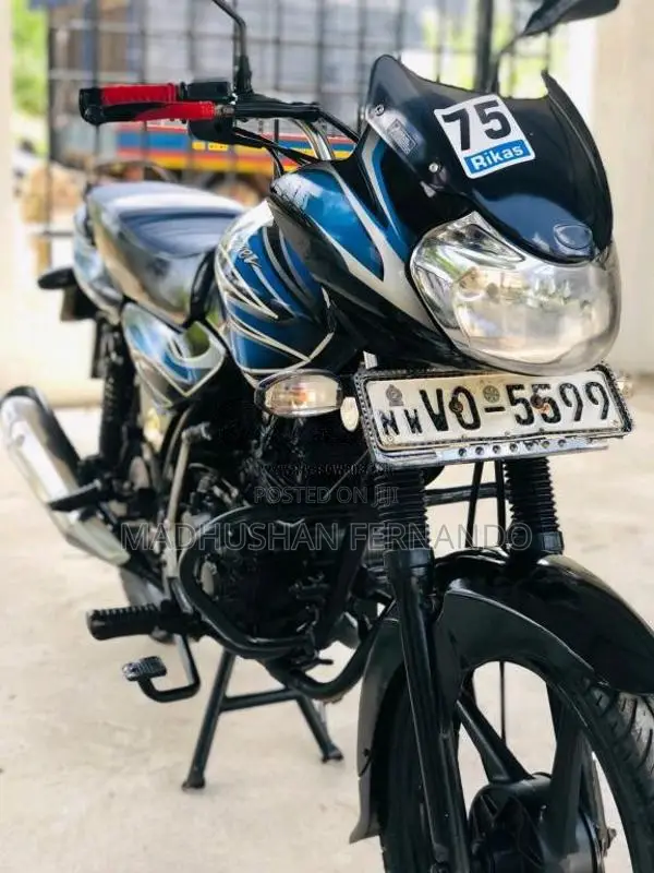 Bajaj Discover 2010 Motorbike (Used)