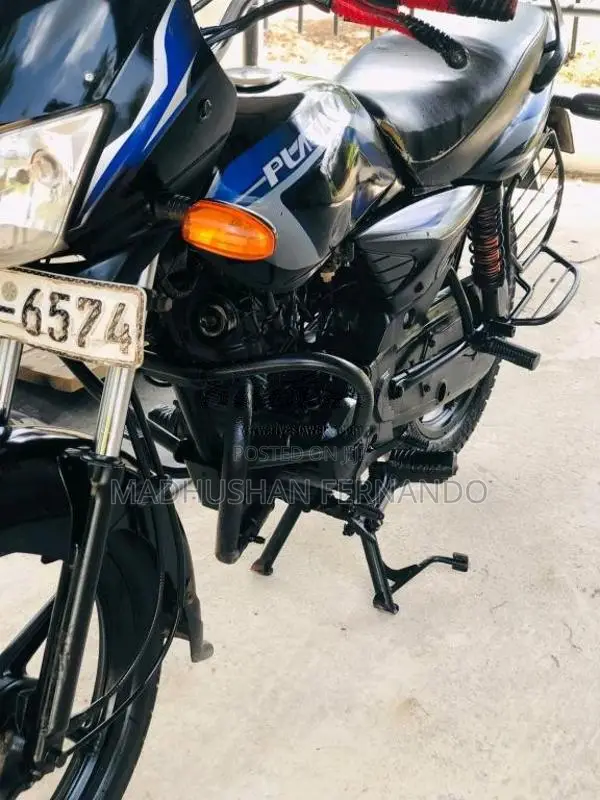 Bajaj Platina 2010 Motorbike (Used)
