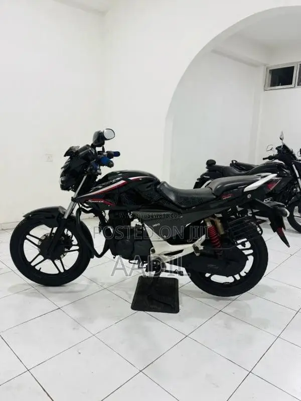 Hero Xtreme 2015 Motorbike (Used)