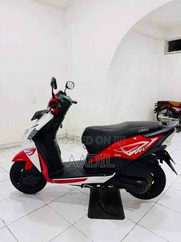 Honda Dio 2016 Motorbike (Used)