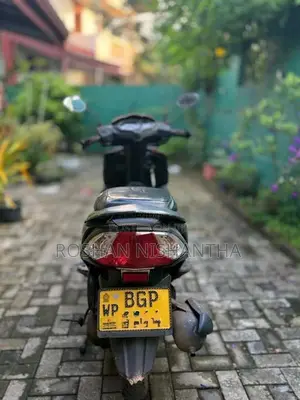 Honda DIO 2018 Motorbike (Used)