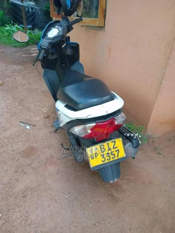 Honda Dio 2020 Motorbike (Used)