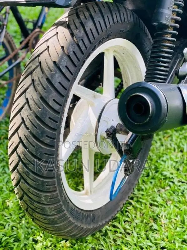 Bajaj Pulsar 180 2010 Motorbike (Used)