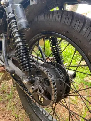 Bajaj Boxer 2008 Motorbike (Used)