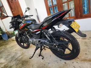 Bajaj Pulsar 180 2017 Motorbike (Used)