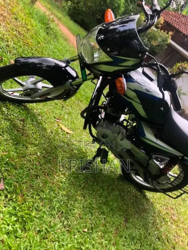 Bajaj CT-100 2025 Motorbike (Used)