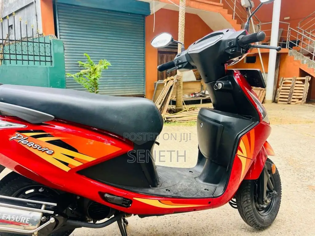 Hero Pleasure 2014 Motorbike (Used)