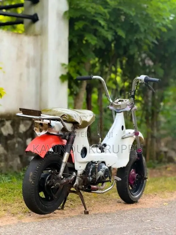 Honda Chaly 1998 Motorbike (Used)