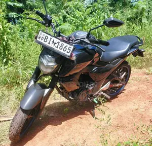 Yamaha FZ 2019 Motorbike (Used)