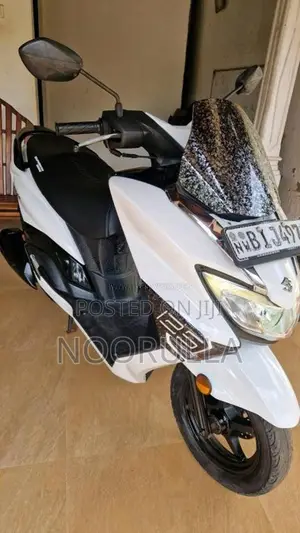 Suzuki Burgman 2019 Motorbike (Used)