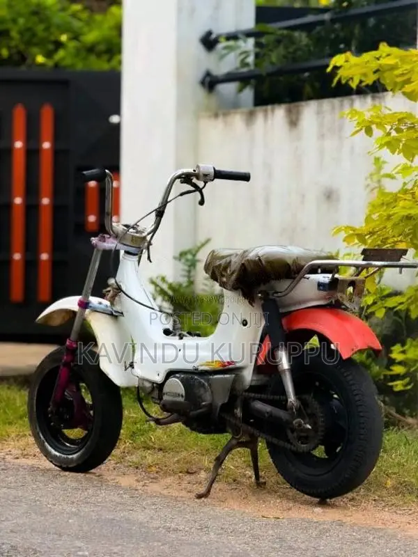 Honda Chaly 1998 Motorbike (Used)