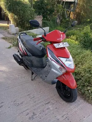 Honda Dio 2010 Motorbike (Used)