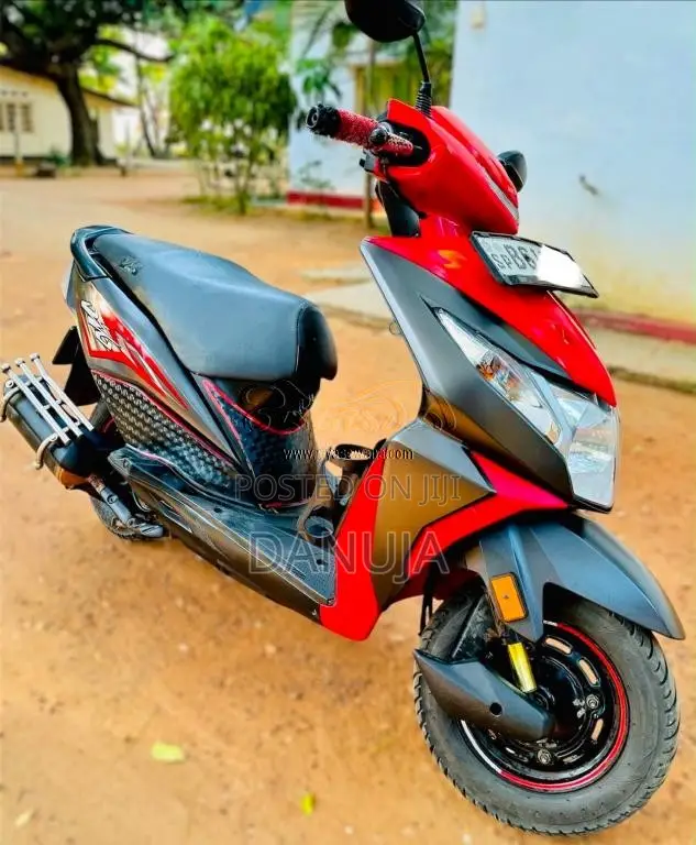 Honda Dio 2018 Motorbike (Used)
