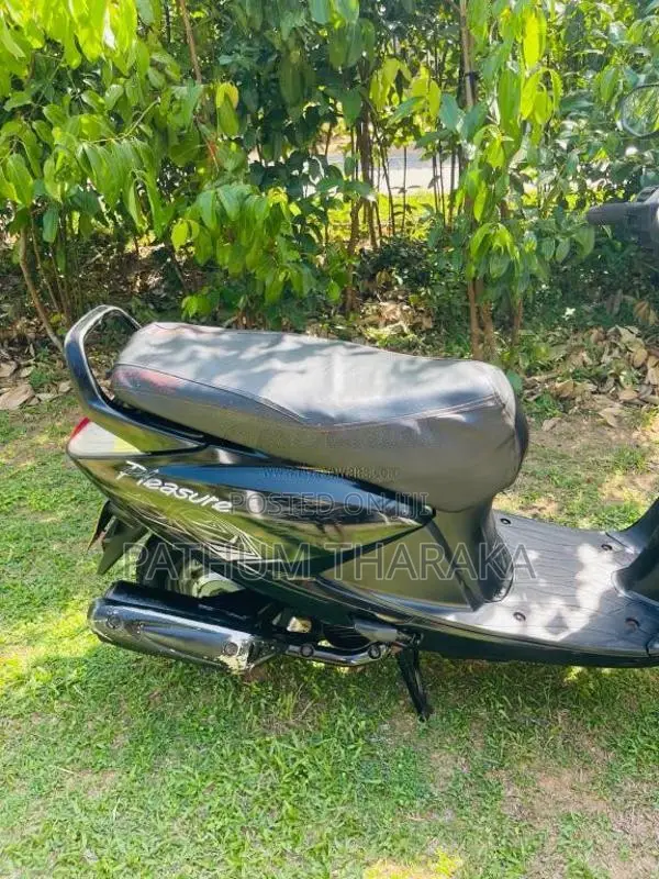 Hero Pleasure 2012 Motorbike (Used)