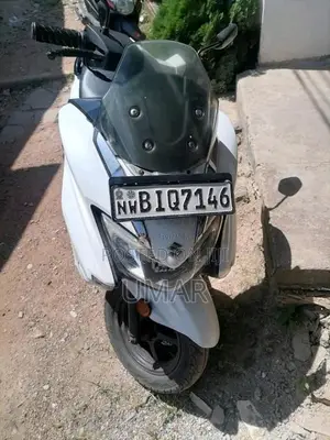 Suzuki Burgman 2020 Motorbike (Used)