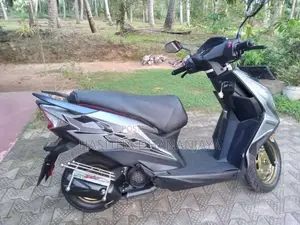 Honda Dio 2025 Motorbike (Used)