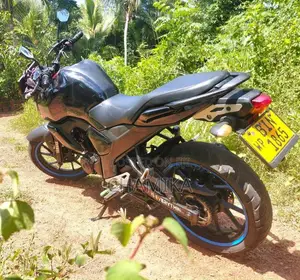 Yamaha FZ 2019 Motorbike (Used)