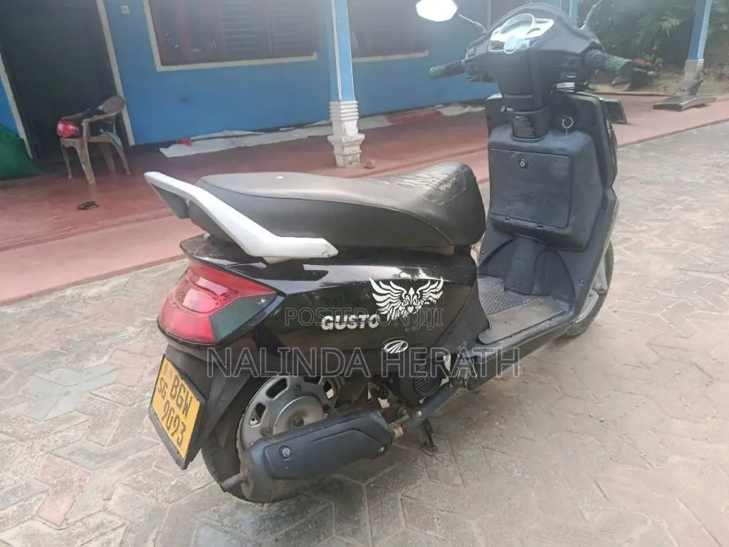 Mahindra Gusto 2019 Motorbike (Used)