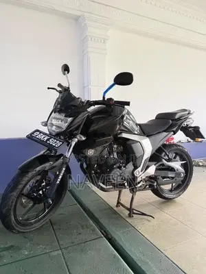 Yamaha Fz Version 2.0 2025 Motorbike (Used)