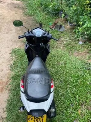 Yamaha ZR 2017 Motorbike (Used)