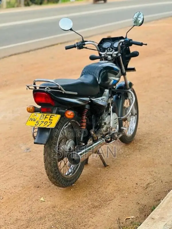 Bajaj CT-100 2015 Motorbike (Used)