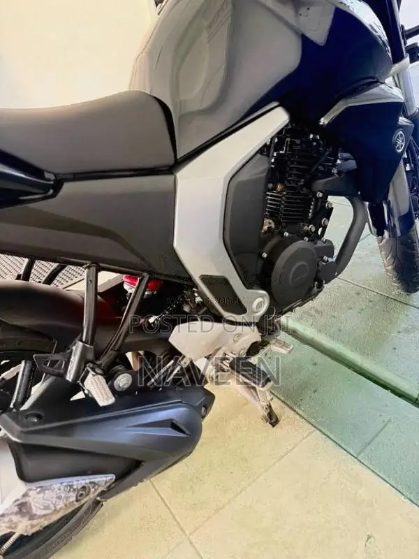 Yamaha Fz Version 2.0 2025 Motorbike (Used)